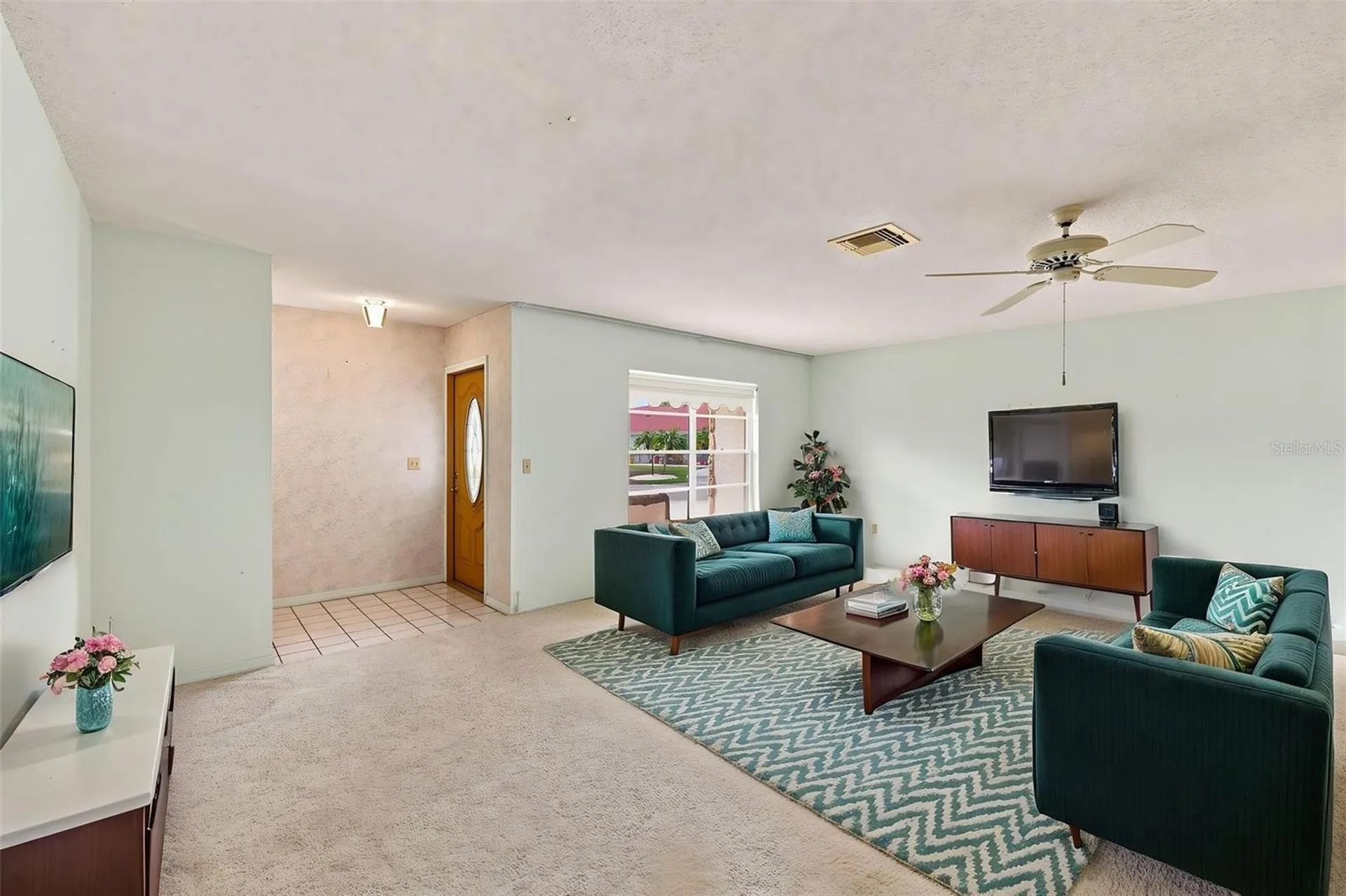 127 Wintersong Lane Sun City Center FL 33573