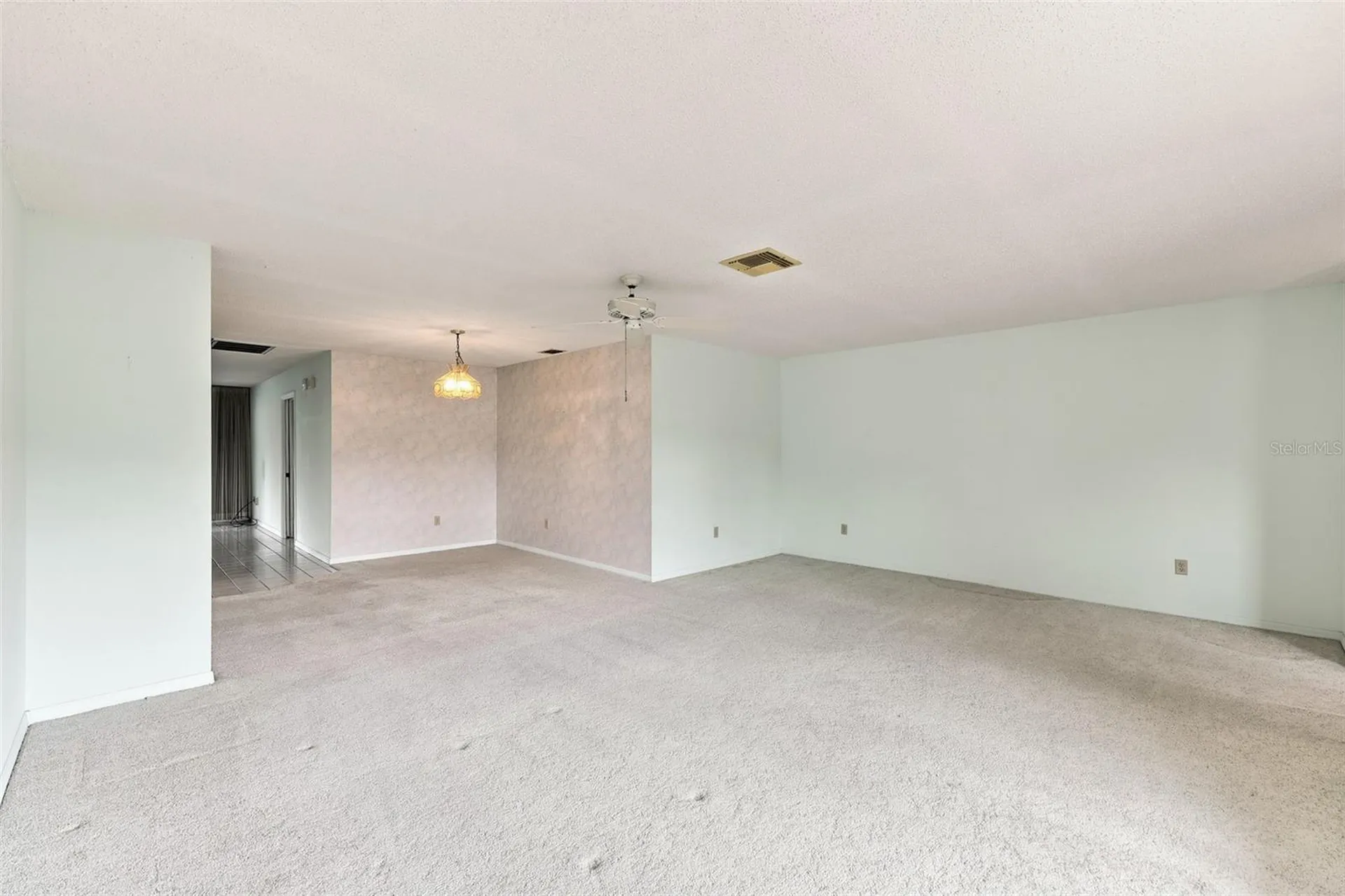 127 Wintersong Lane Sun City Center FL 33573