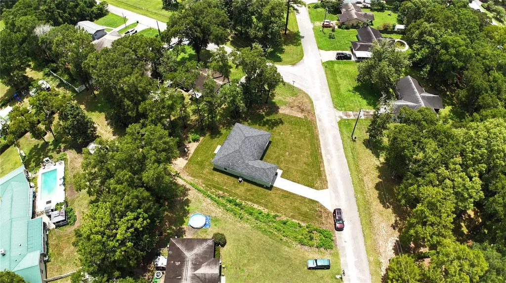 6135 NW 69th Court Ocala FL 34482