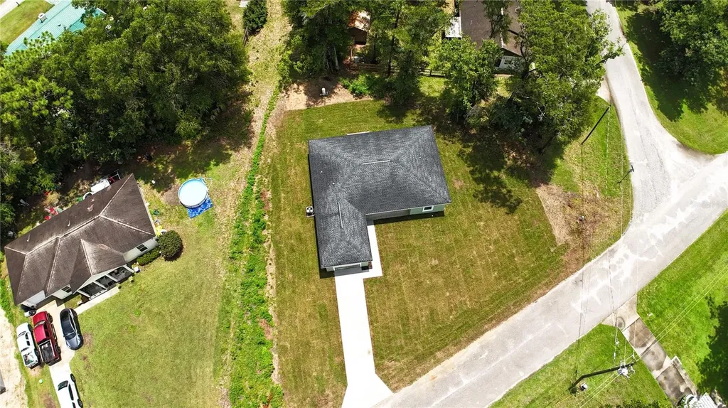 6135 NW 69th Court Ocala FL 34482