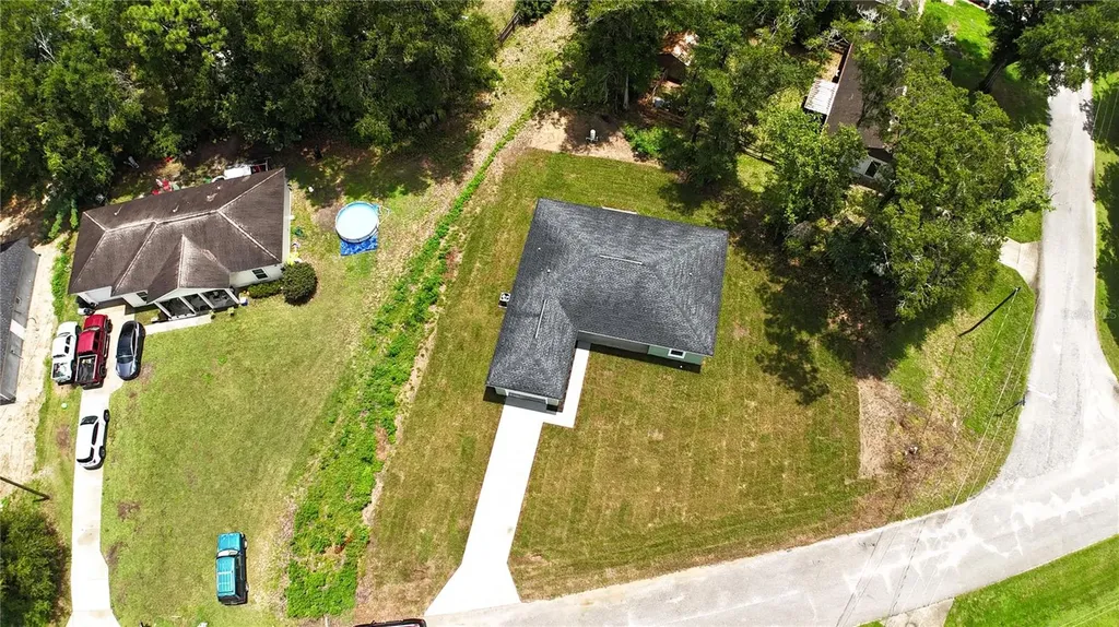 6135 NW 69th Court Ocala FL 34482
