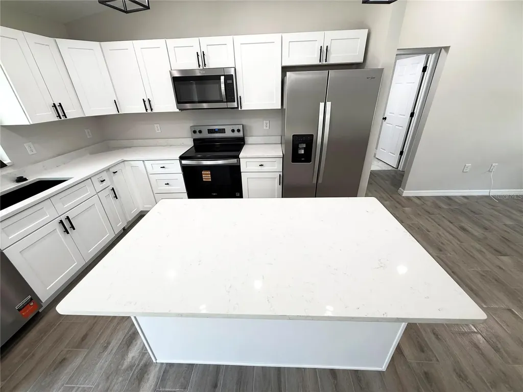 6135 NW 69th Court Ocala FL 34482