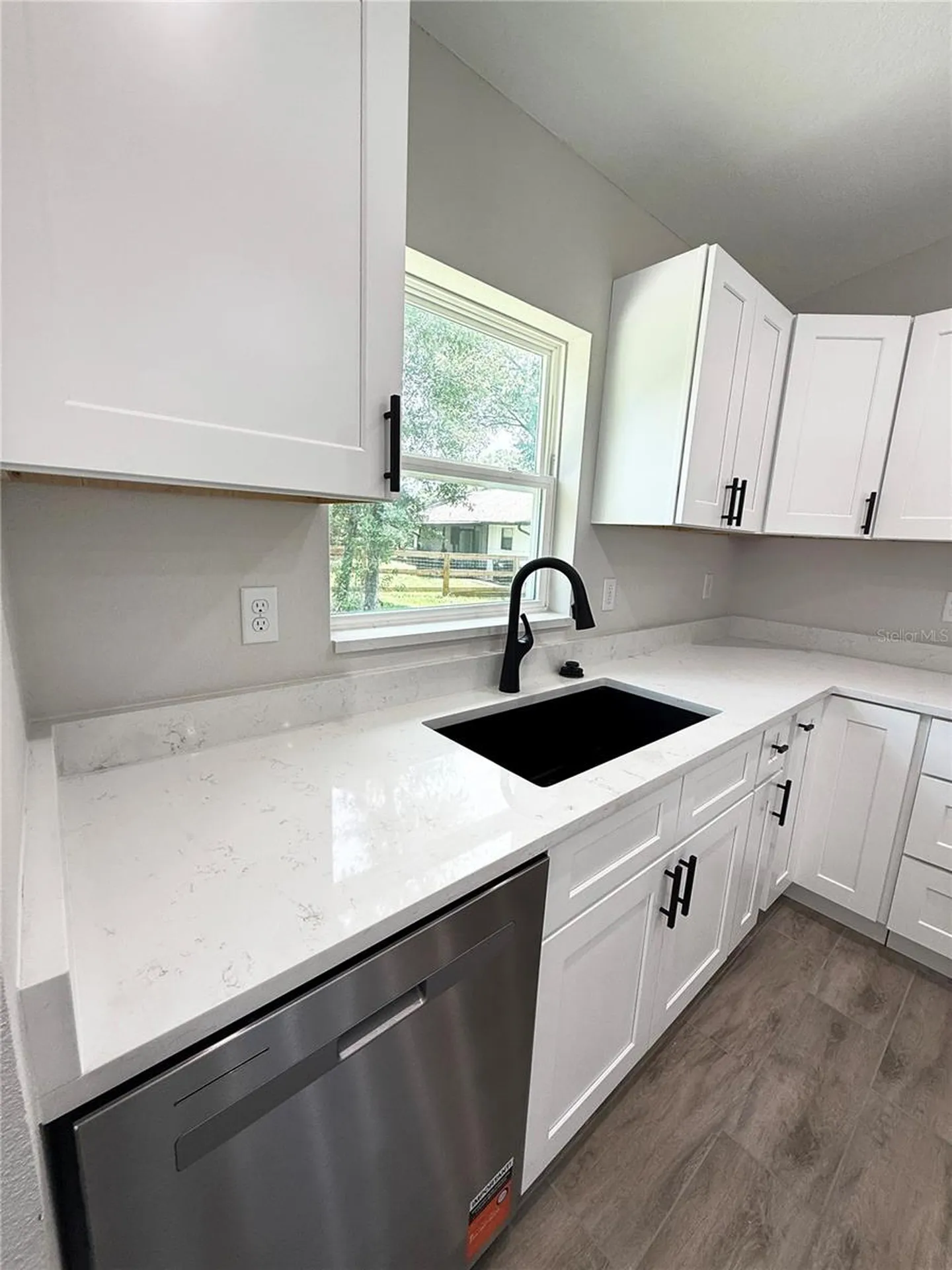 6135 NW 69th Court Ocala FL 34482