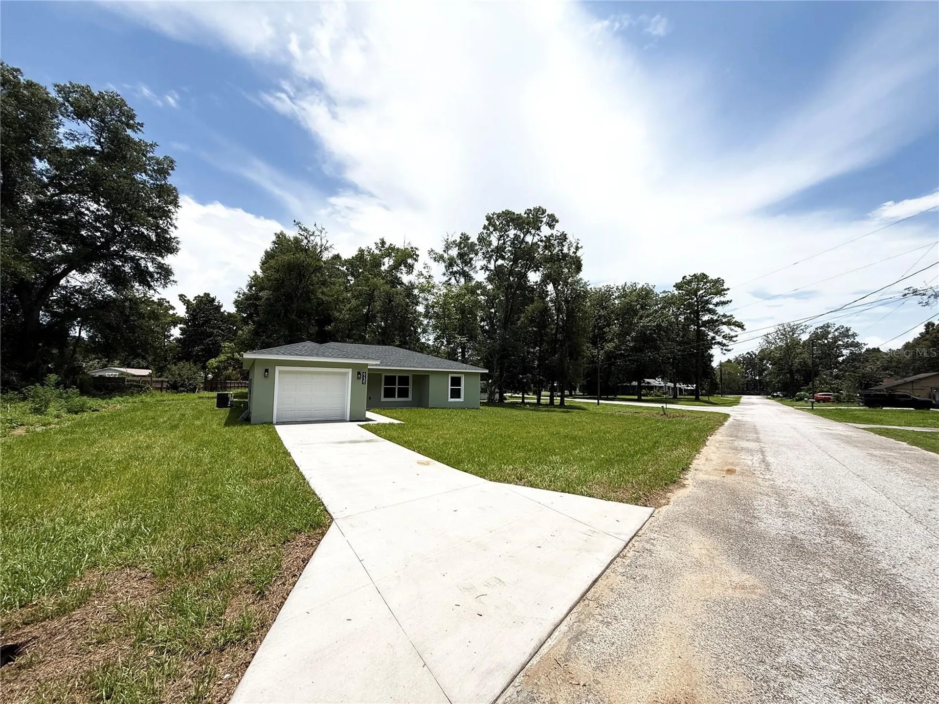 6135 NW 69th Court Ocala FL 34482