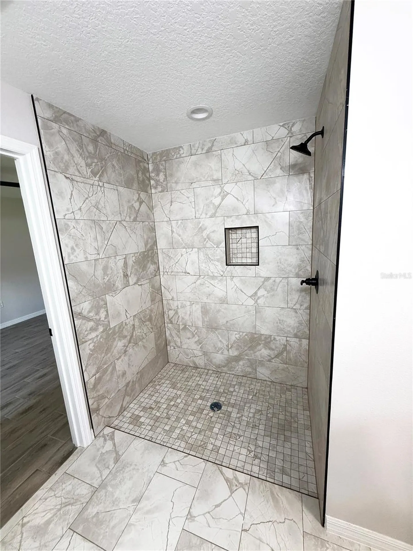 6135 NW 69th Court Ocala FL 34482