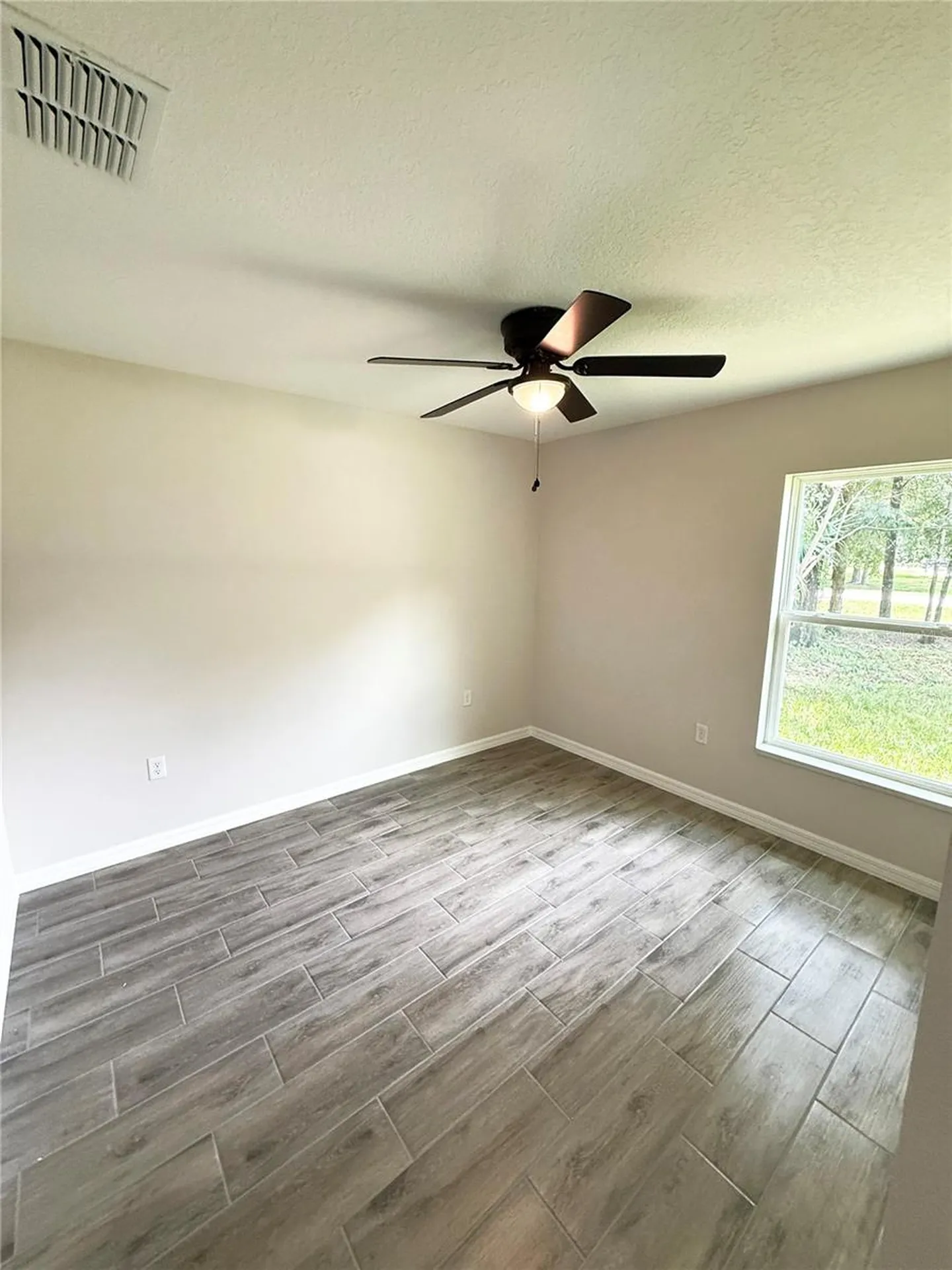 6135 NW 69th Court Ocala FL 34482