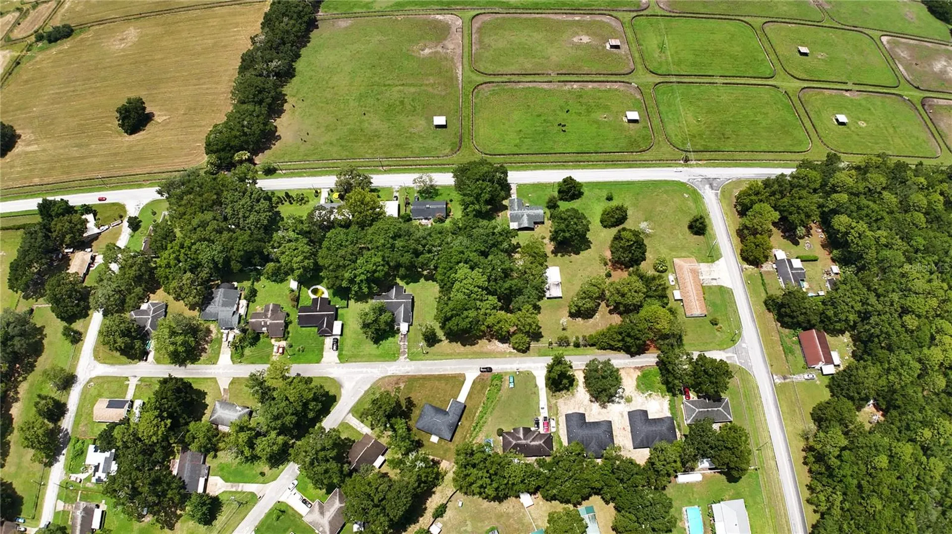 6135 NW 69th Court Ocala FL 34482