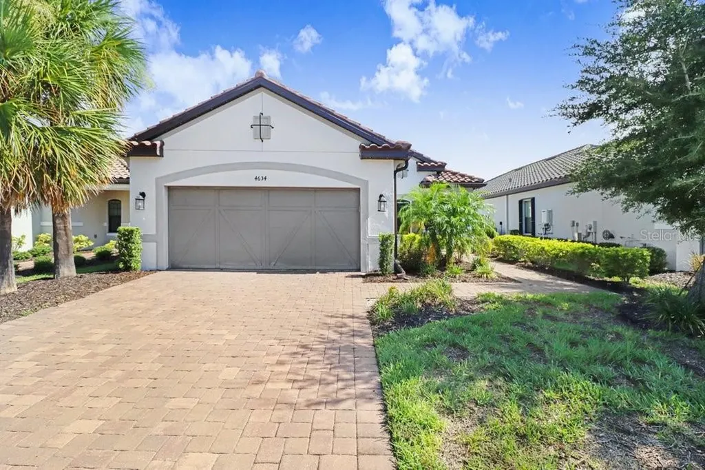 4634 Crestpoint Way Palmetto FL 34221