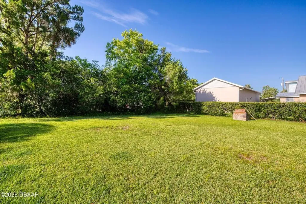815 8th Street Daytona Beach FL 32117