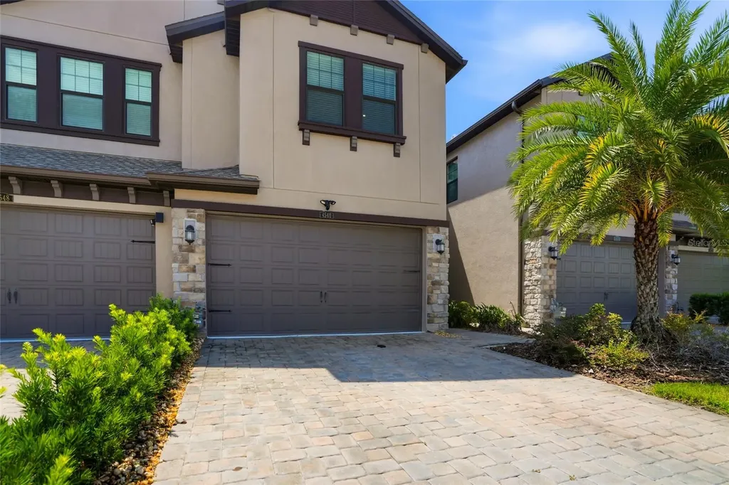 4540 Almada Lane Wesley Chapel FL 33543
