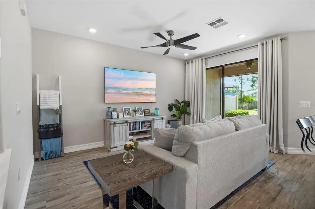 4540 Almada Lane Wesley Chapel FL 33543
