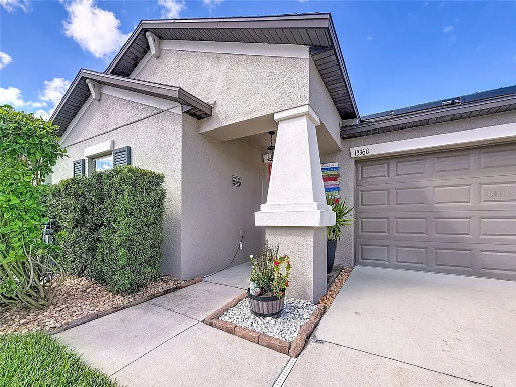 13360 Willow Bluestar Loop Riverview FL 33579