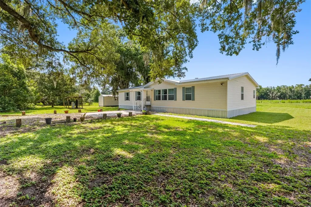 2806 Lawrence Road Plant City FL 33565