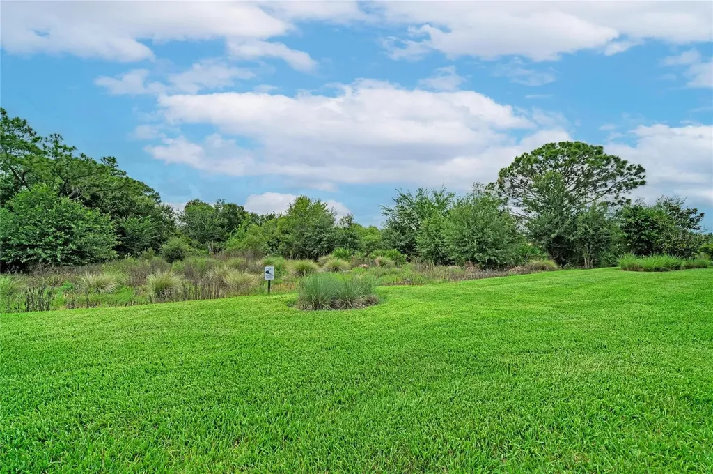 1047 Waterline Court Sarasota FL 34240