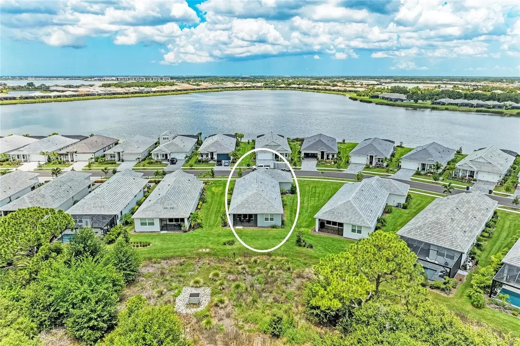 1047 Waterline Court Sarasota FL 34240
