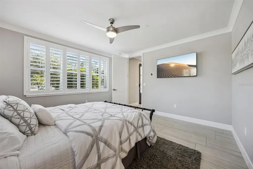 484 W Plant Street Winter Garden FL 34787