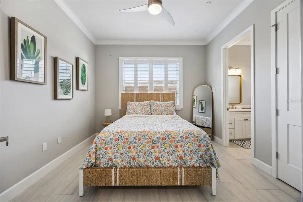 484 W Plant Street Winter Garden FL 34787