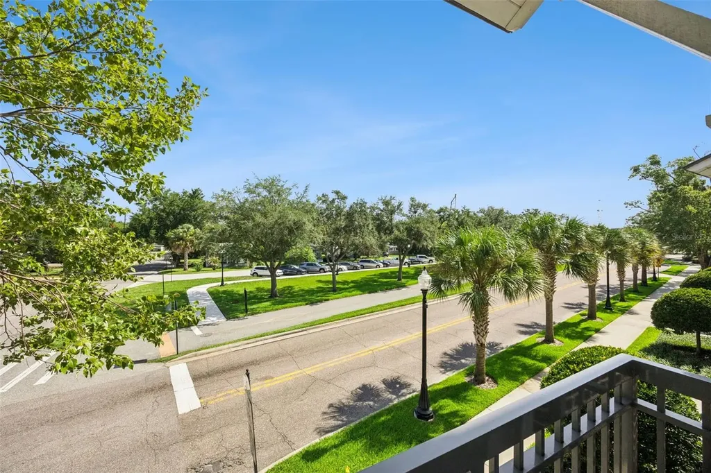 484 W Plant Street Winter Garden FL 34787