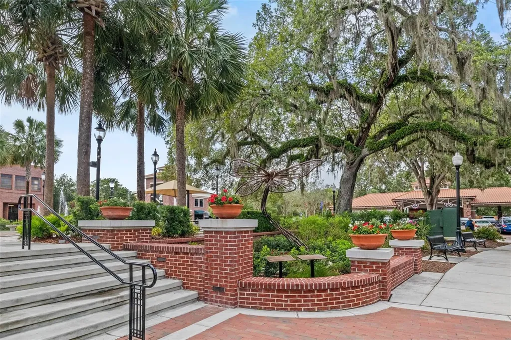 484 W Plant Street Winter Garden FL 34787