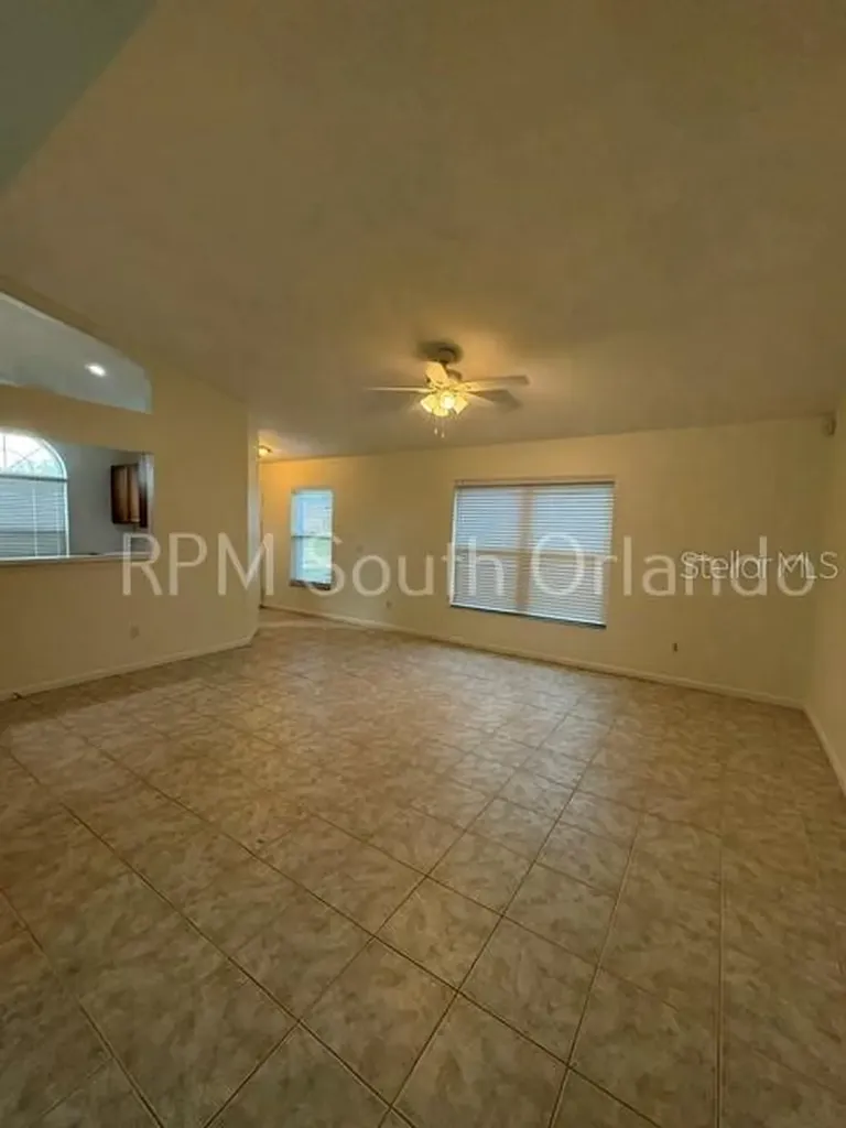 1930 Teaberry Court Orlando FL 32824