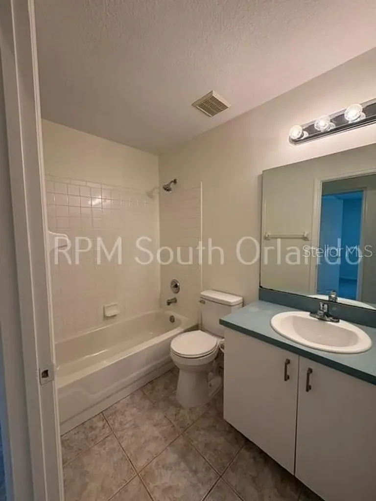 1930 Teaberry Court Orlando FL 32824