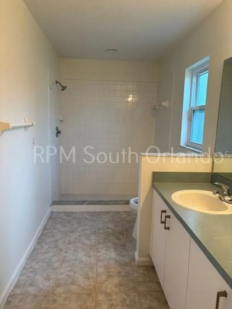 1930 Teaberry Court Orlando FL 32824