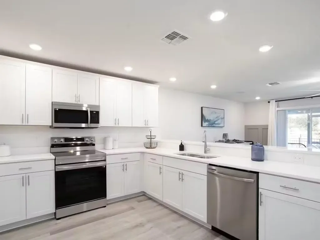394 Chesapeake Drive St Cloud FL 34771