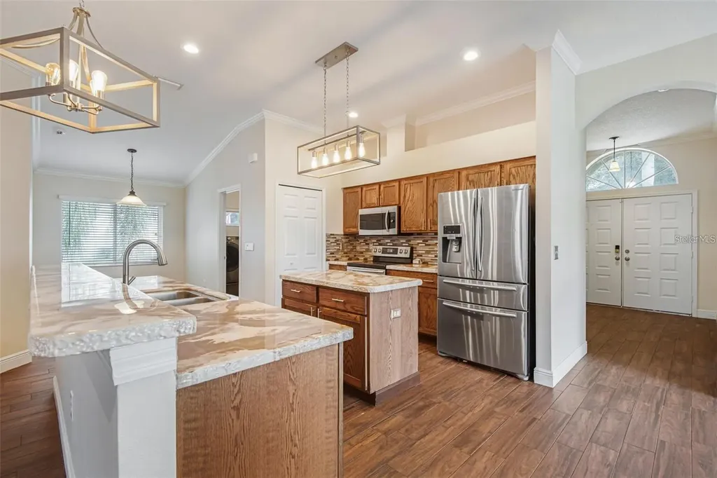 4007 Harbor Lake Drive Lutz FL 33558