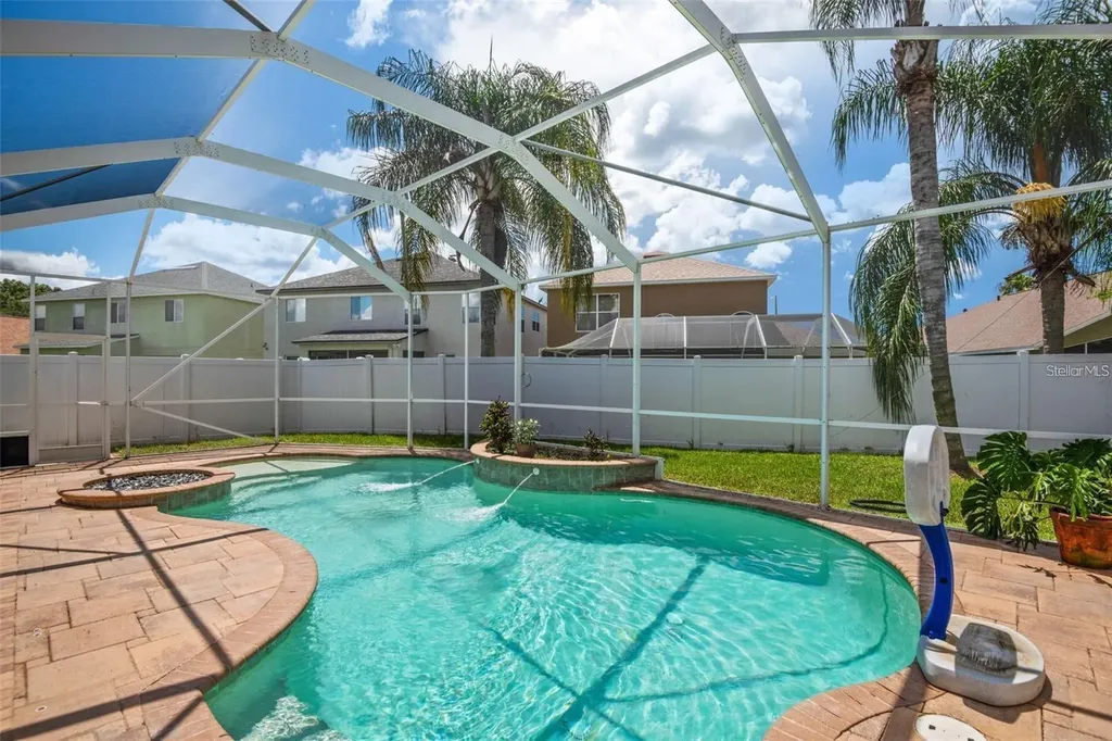 4007 Harbor Lake Drive Lutz FL 33558