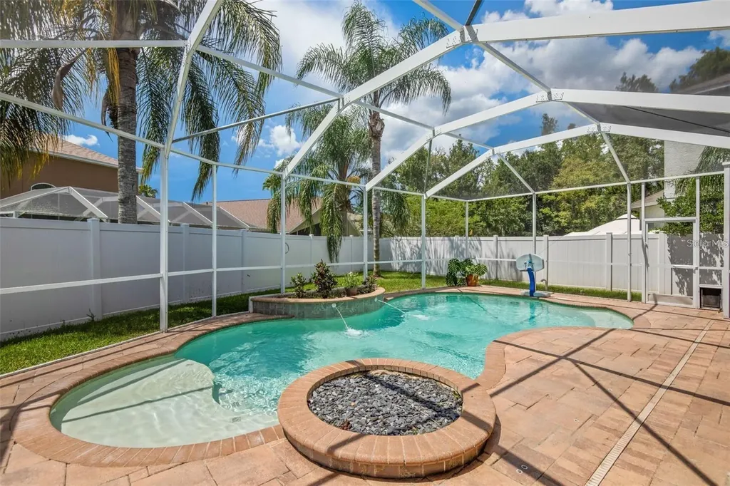 4007 Harbor Lake Drive Lutz FL 33558