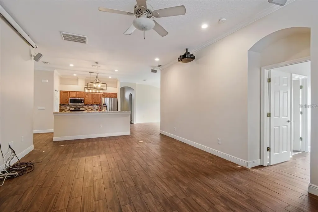 4007 Harbor Lake Drive Lutz FL 33558