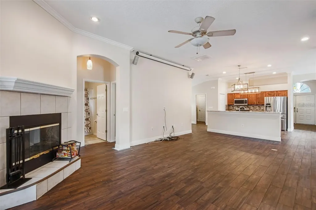 4007 Harbor Lake Drive Lutz FL 33558