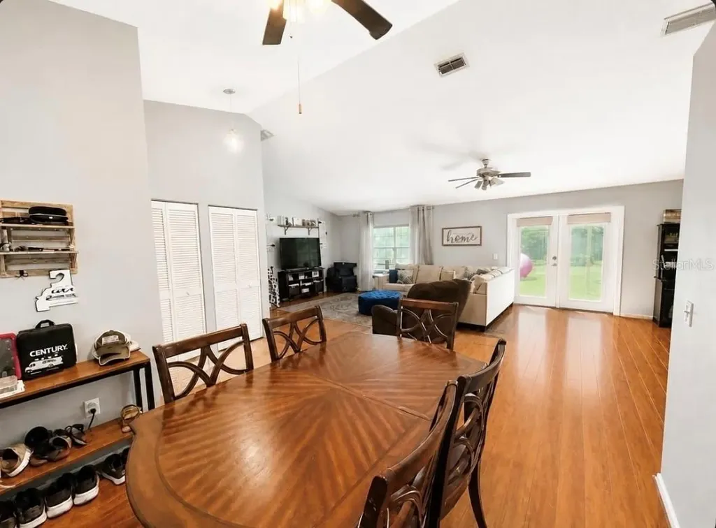 561 Astoria Drive Deland FL 32724
