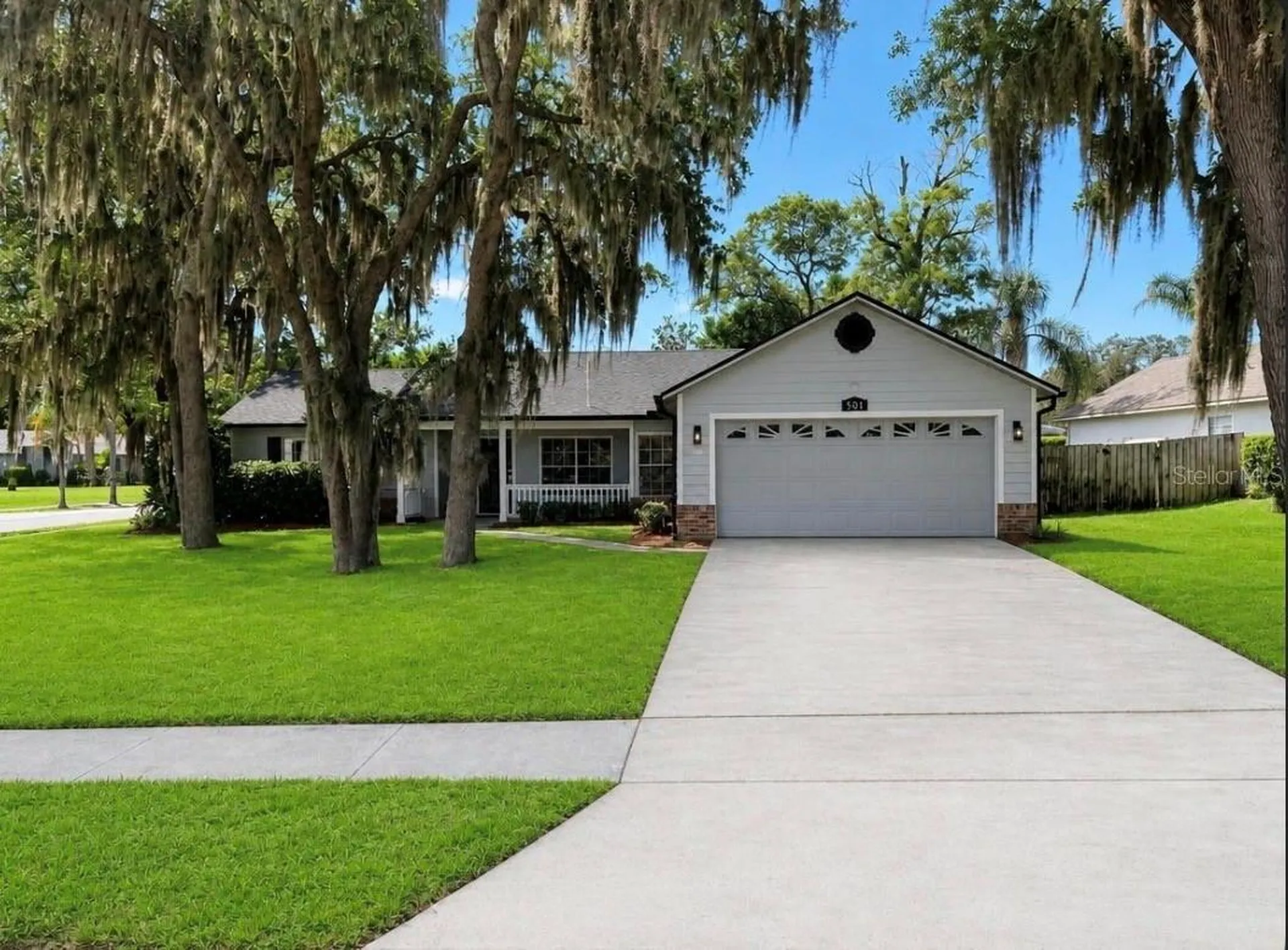 561 Astoria Drive Deland FL 32724
