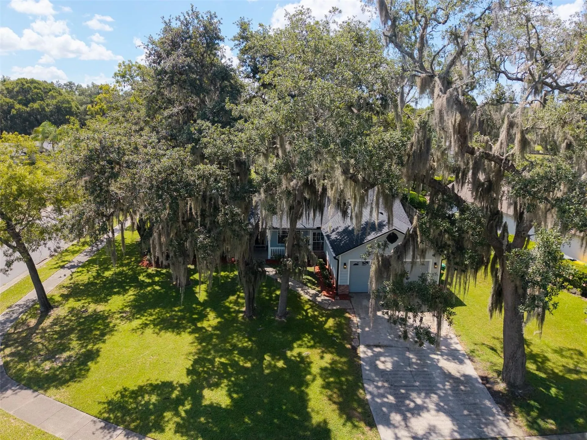 561 Astoria Drive Deland FL 32724