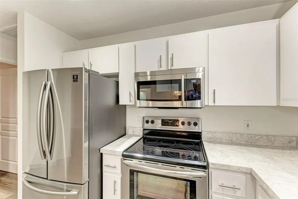 2046 Old Trevor Way Sarasota FL 34232