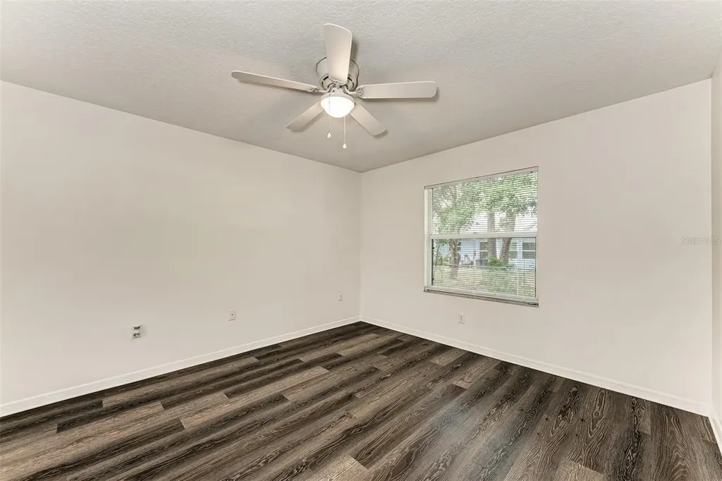 2046 Old Trevor Way Sarasota FL 34232