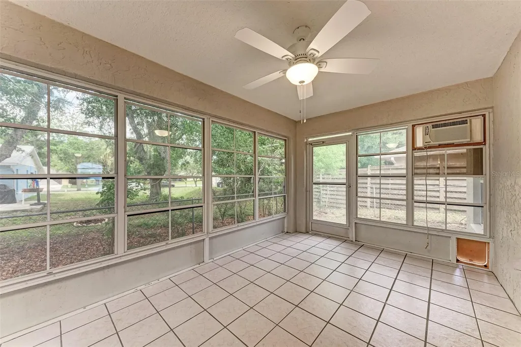 2046 Old Trevor Way Sarasota FL 34232