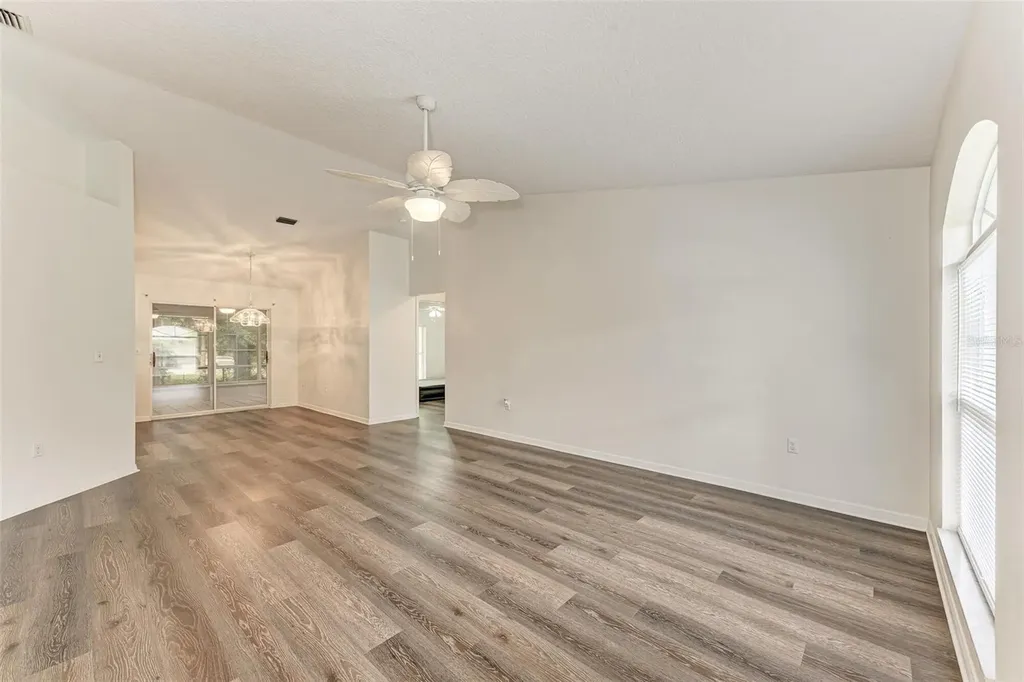 2046 Old Trevor Way Sarasota FL 34232