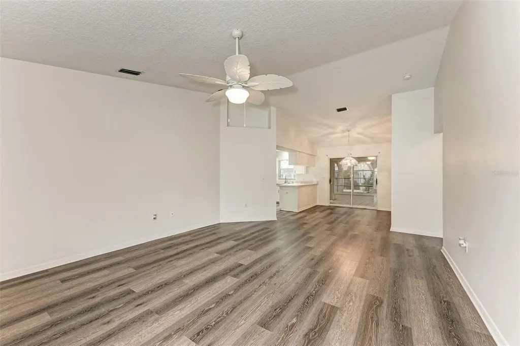 2046 Old Trevor Way Sarasota FL 34232