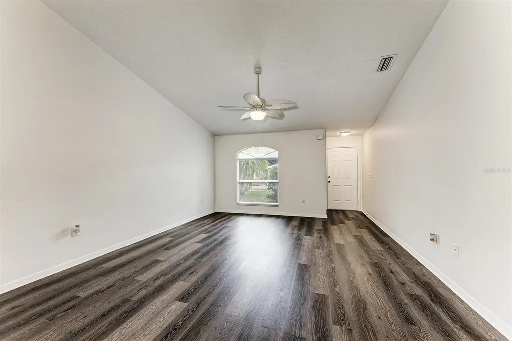 2046 Old Trevor Way Sarasota FL 34232