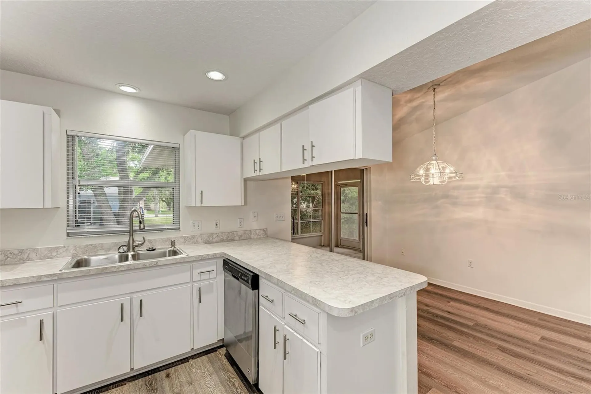 2046 Old Trevor Way Sarasota FL 34232