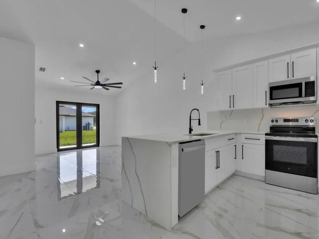 4745 13th Street SW Lehigh Acres FL 33973