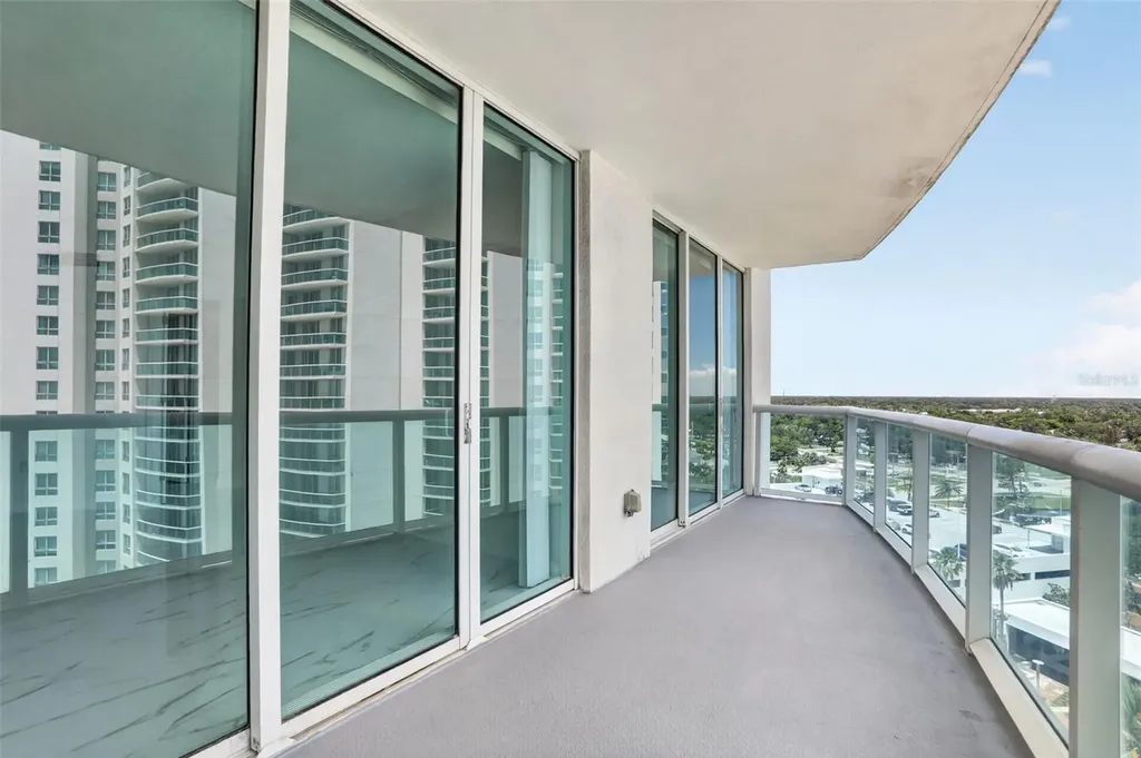 231 Riverside Drive Holly Hill FL 32117