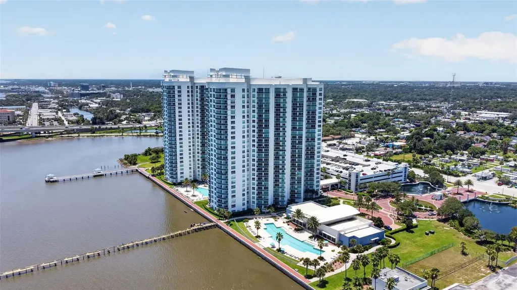 231 Riverside Drive Holly Hill FL 32117