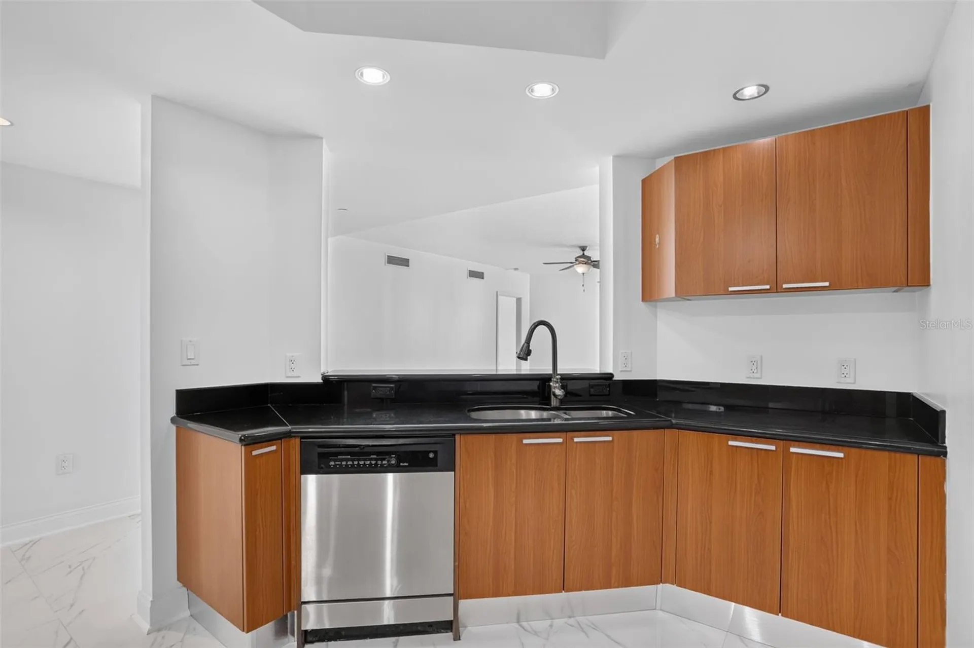 231 Riverside Drive Holly Hill FL 32117
