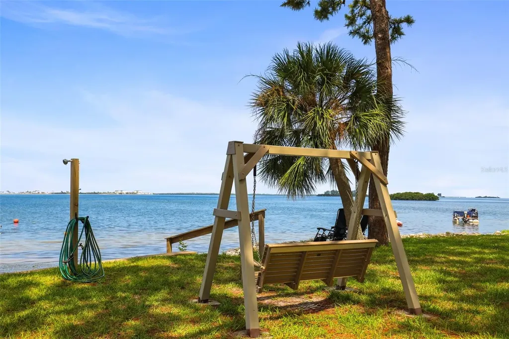 2700 Bayshore Boulevard Dunedin FL 34698