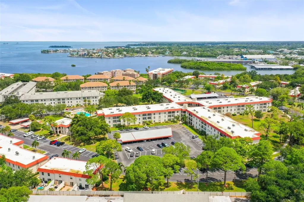 2700 Bayshore Boulevard Dunedin FL 34698