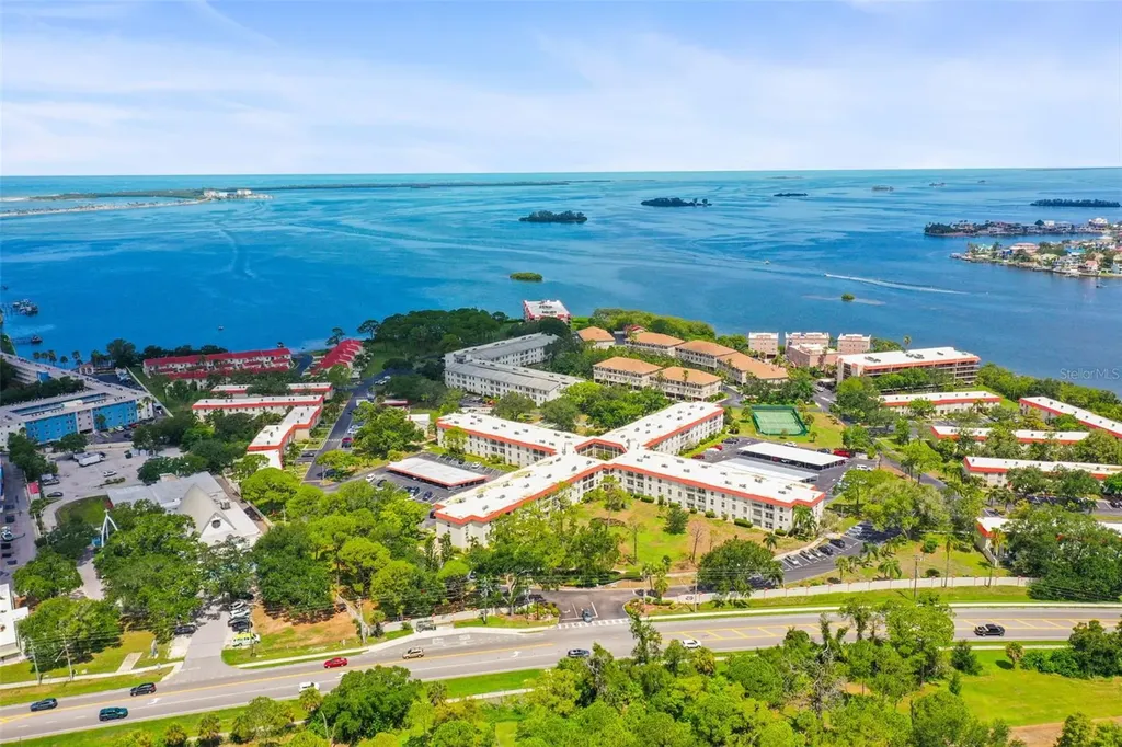 2700 Bayshore Boulevard Dunedin FL 34698
