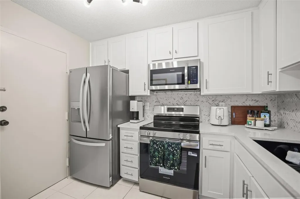2700 Bayshore Boulevard Dunedin FL 34698